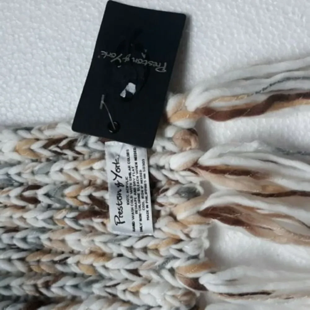 Preston & York Womens Scarf 72